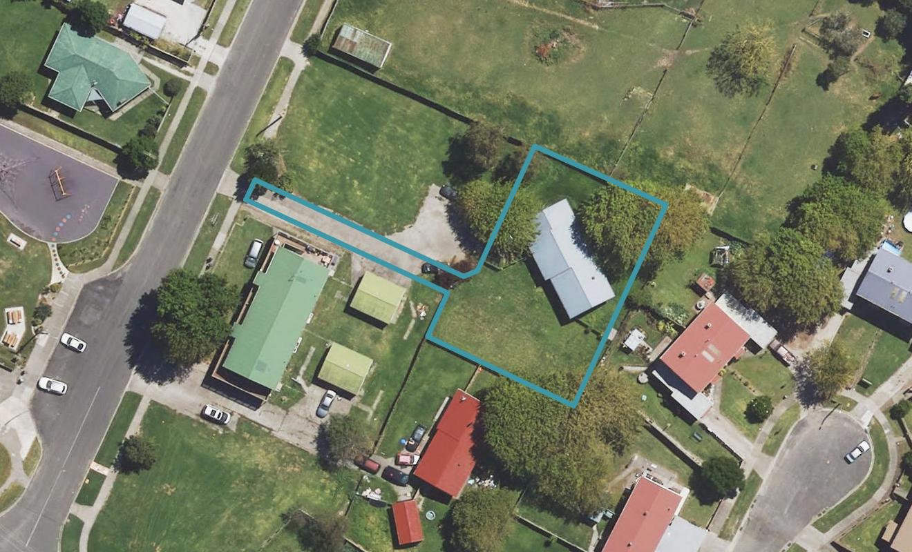 4 London Street, KAITI, GISBORNE - Carousel 1