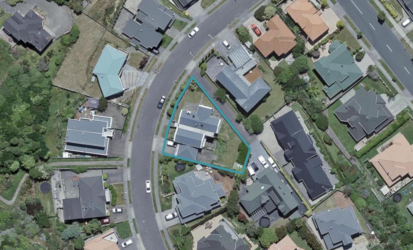 9 Claverton Grove, Churton Park, Wellington - Carousel 1
