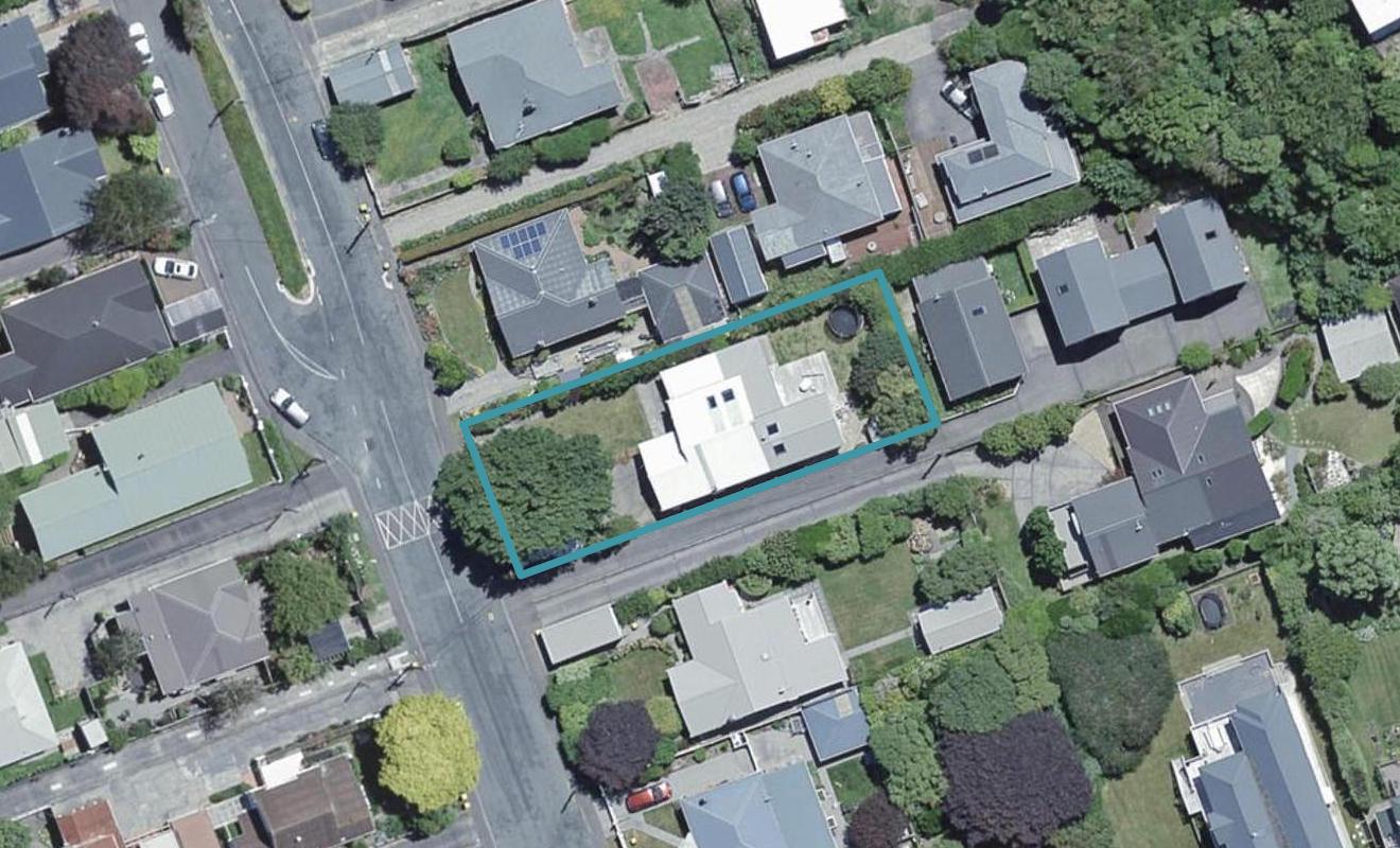 48 Parkvale Road, Karori, Wellington - Carousel 1