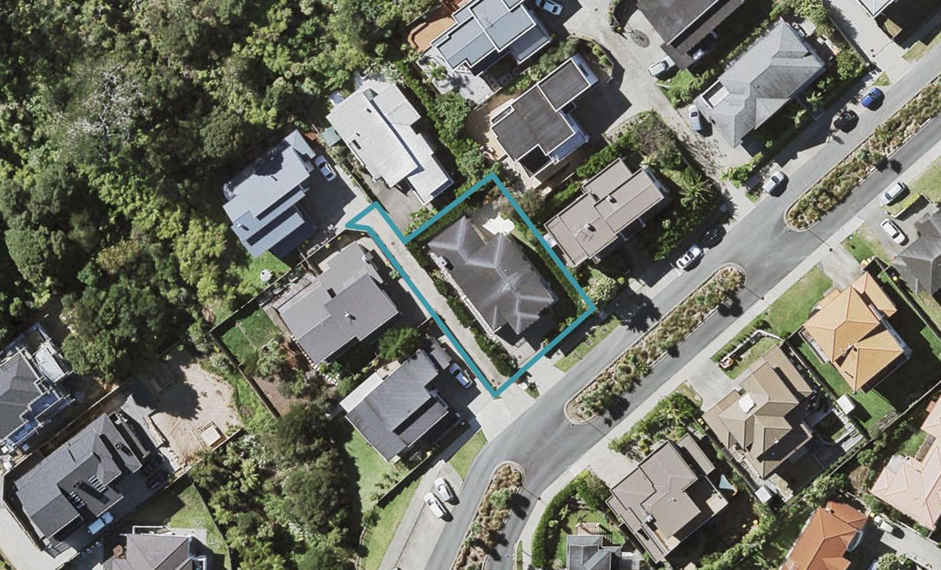 17 Zara Court, Windsor Park, Auckland - Carousel 1