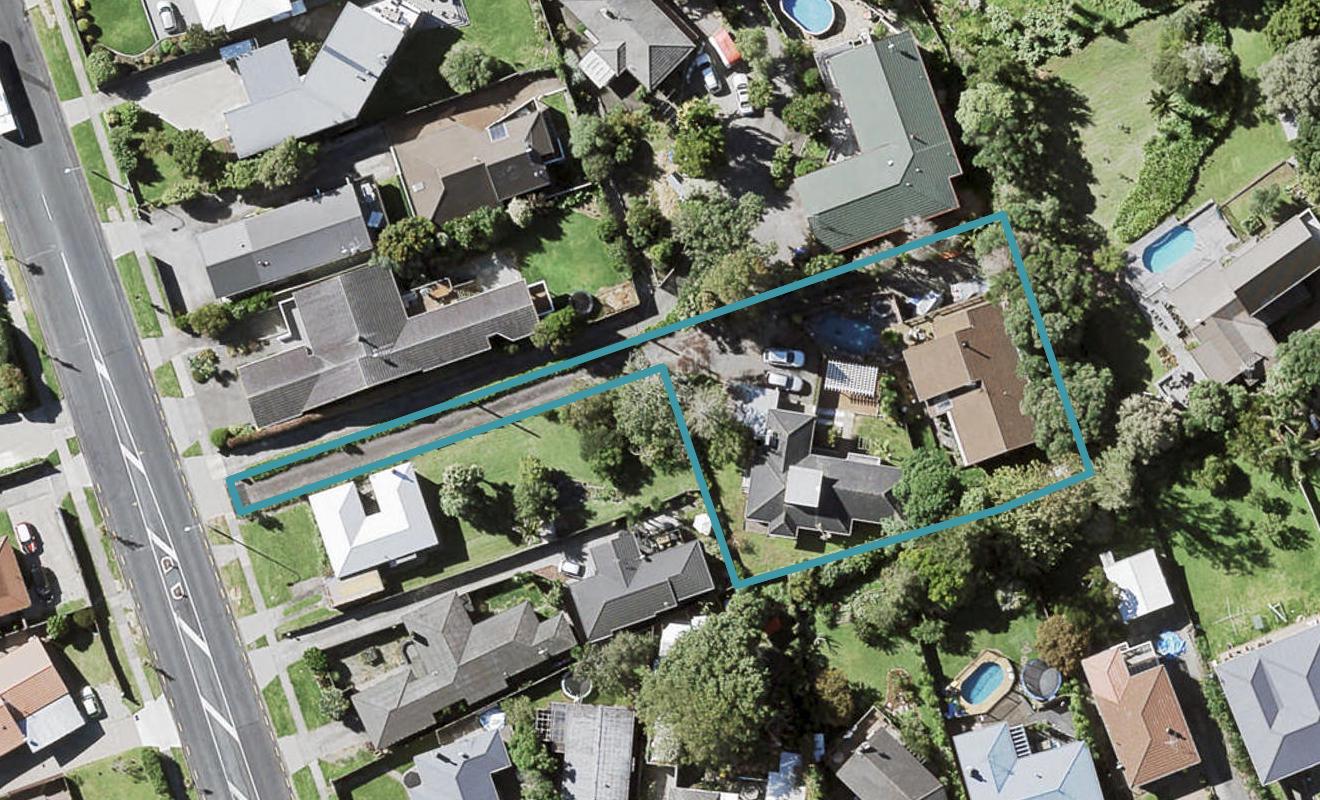 2/98 Sandspit Road, Shelly Park, Auckland - Carousel 1