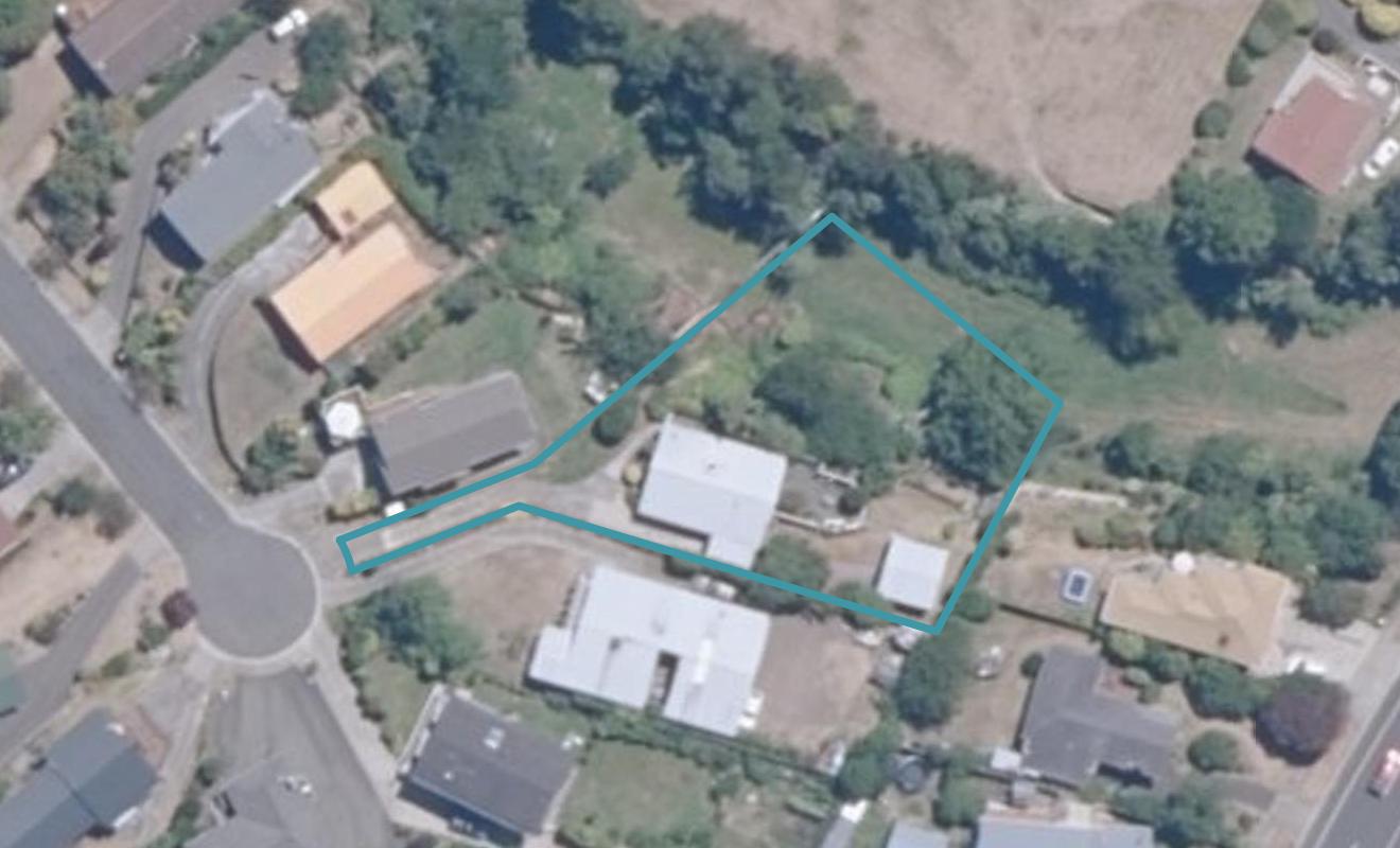 50 Tremaine Avenue, Two Mile Bay, Taupo - Carousel 1