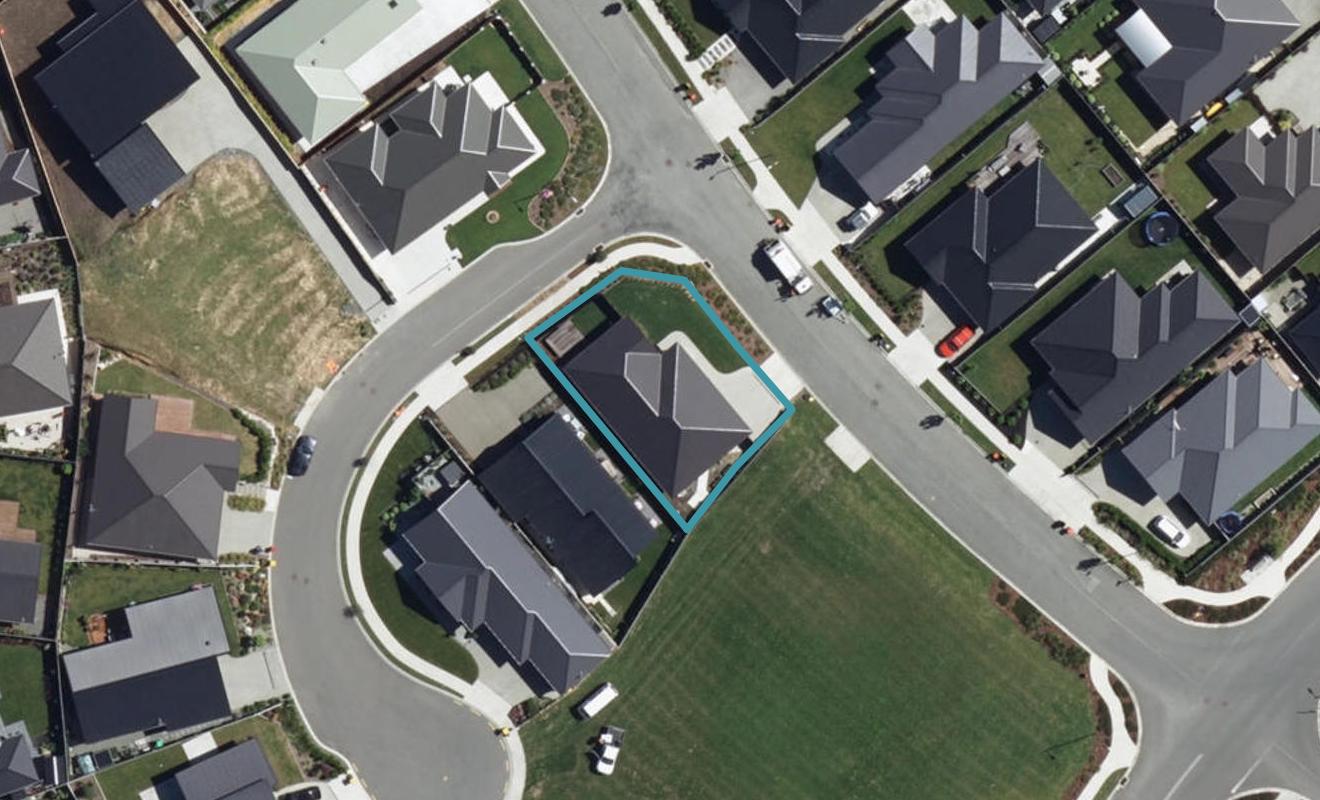 1 Tarn Close, TASMAN DISTRICT - Carousel 1