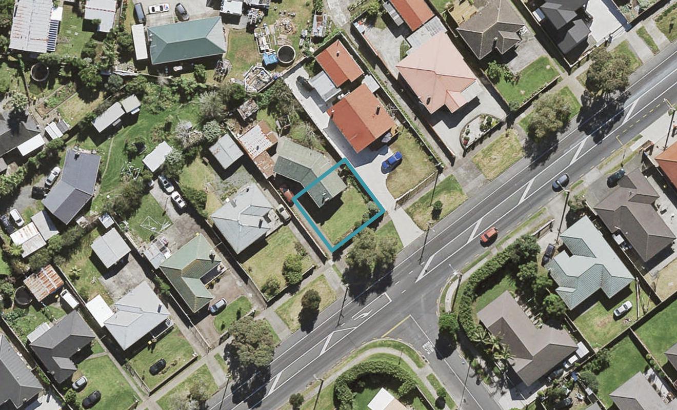 519B Massey Road, Mangere, Auckland - Carousel 1