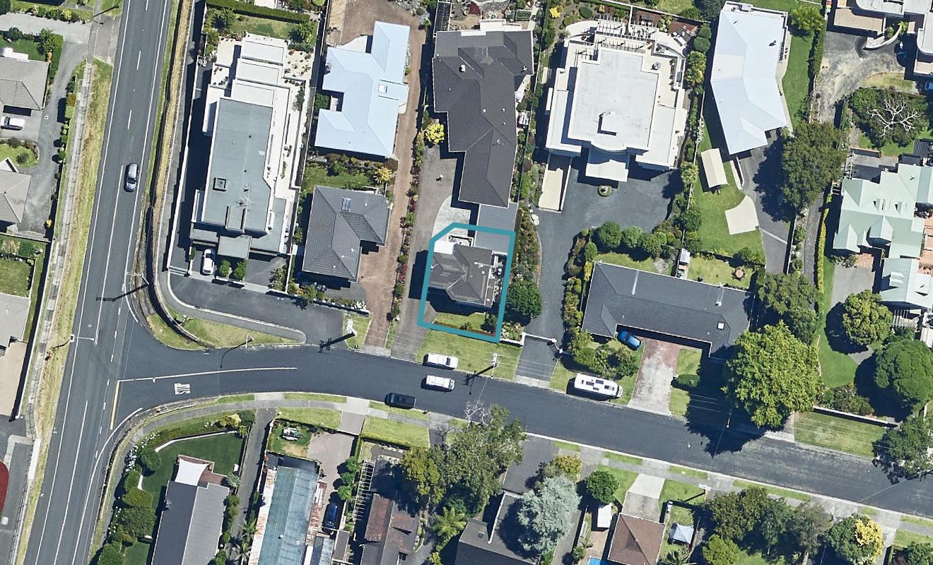 6 Hinewa Road, Otumoetai, Tauranga - Carousel 1