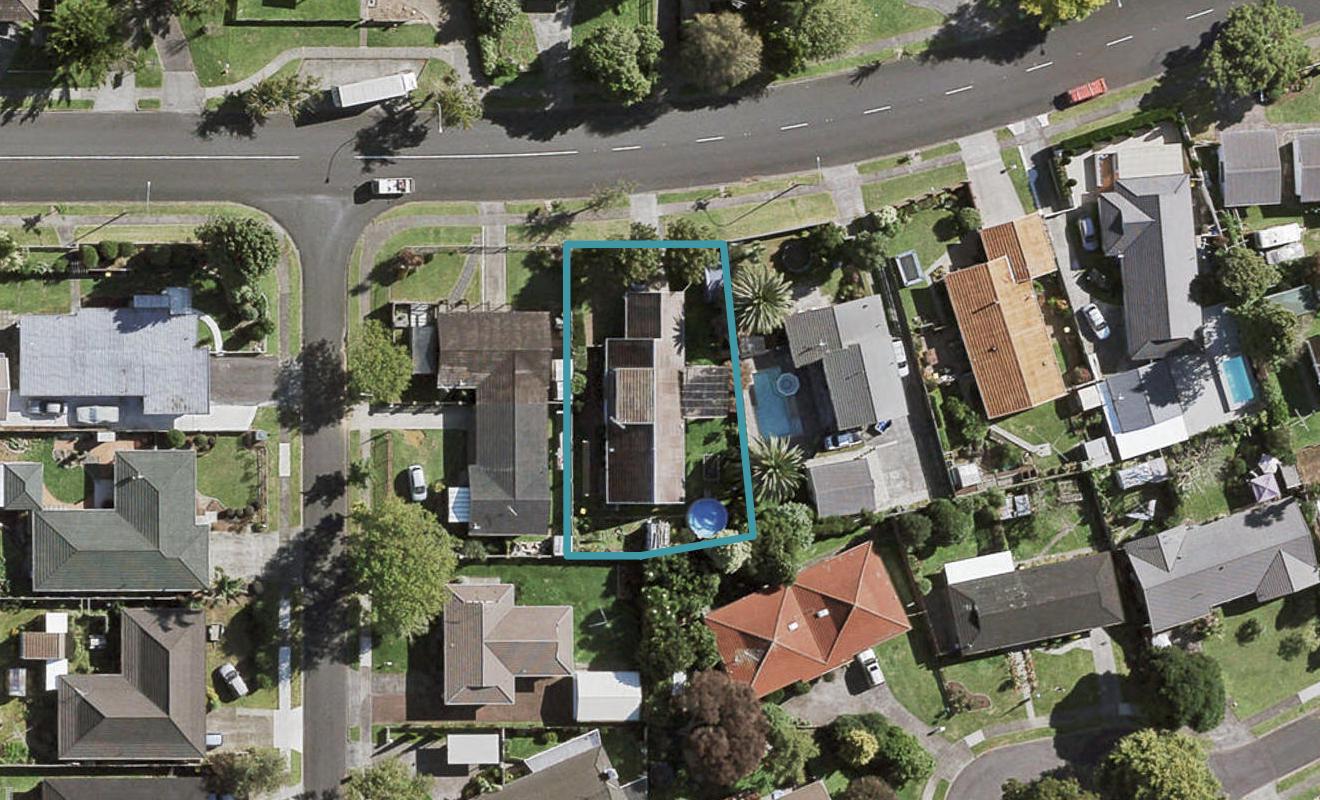 20 Walter Strevens Drive, Conifer Grove, Takanini - Carousel 1