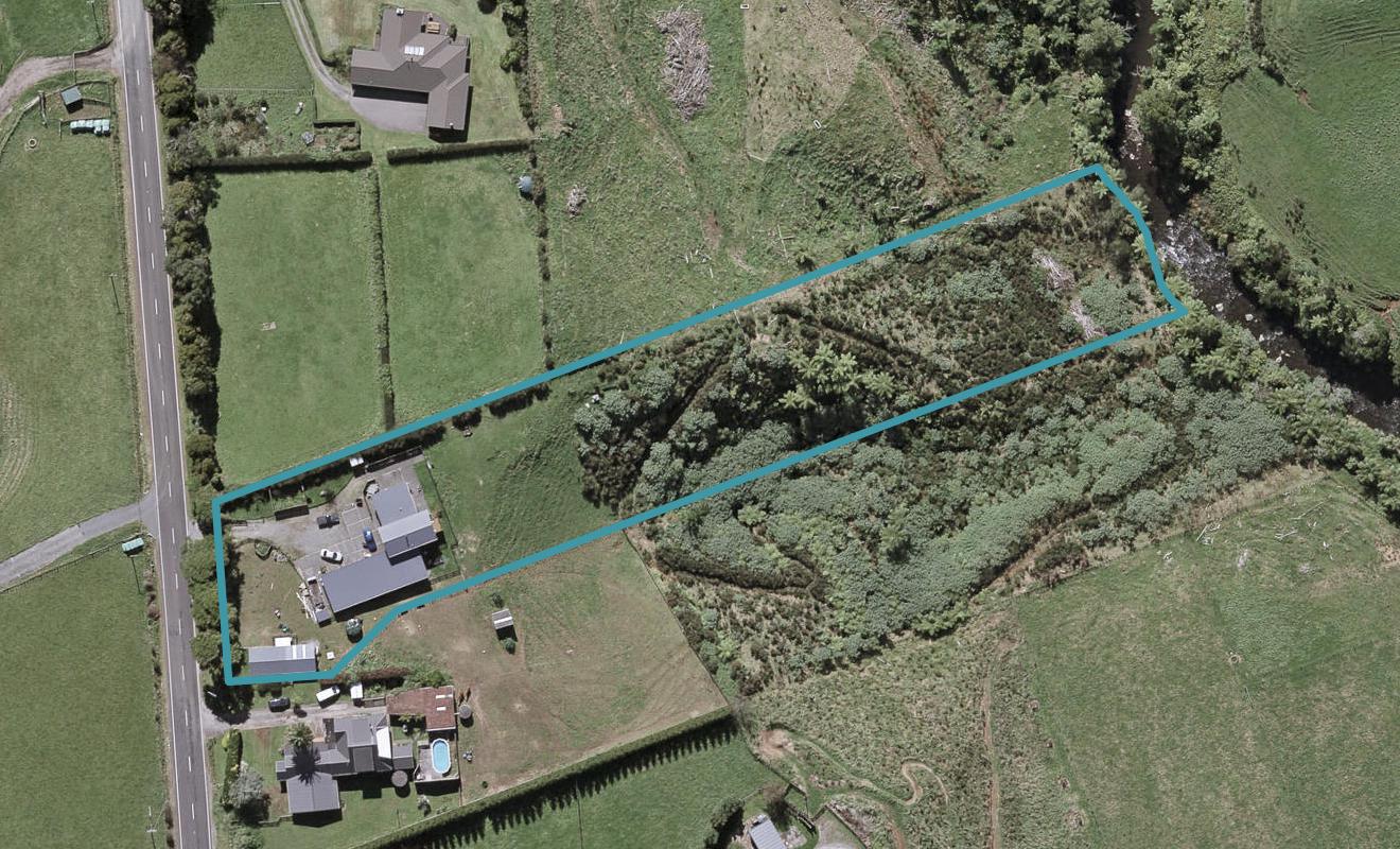 487 Carrington Road, Hurworth, New Plymouth - Carousel 1