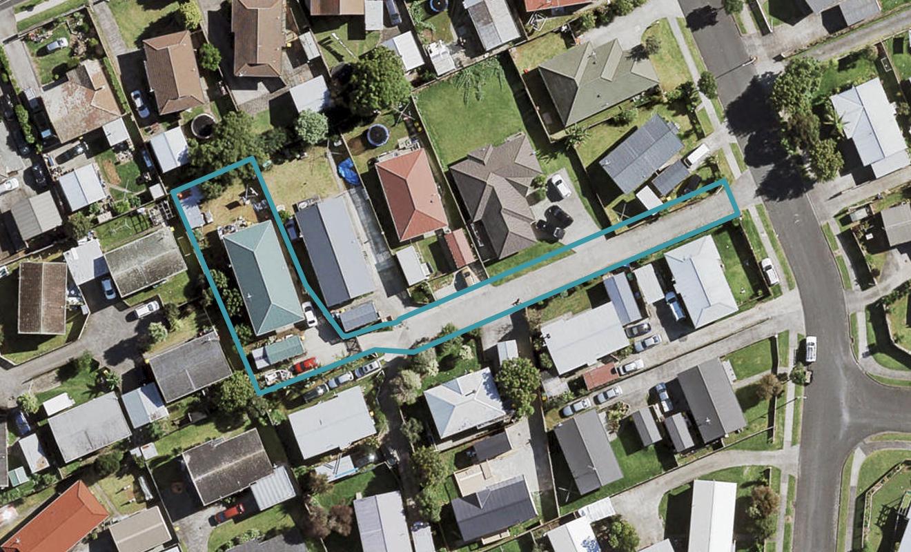 9A Templeton Place, Clendon Park, Auckland - Carousel 1