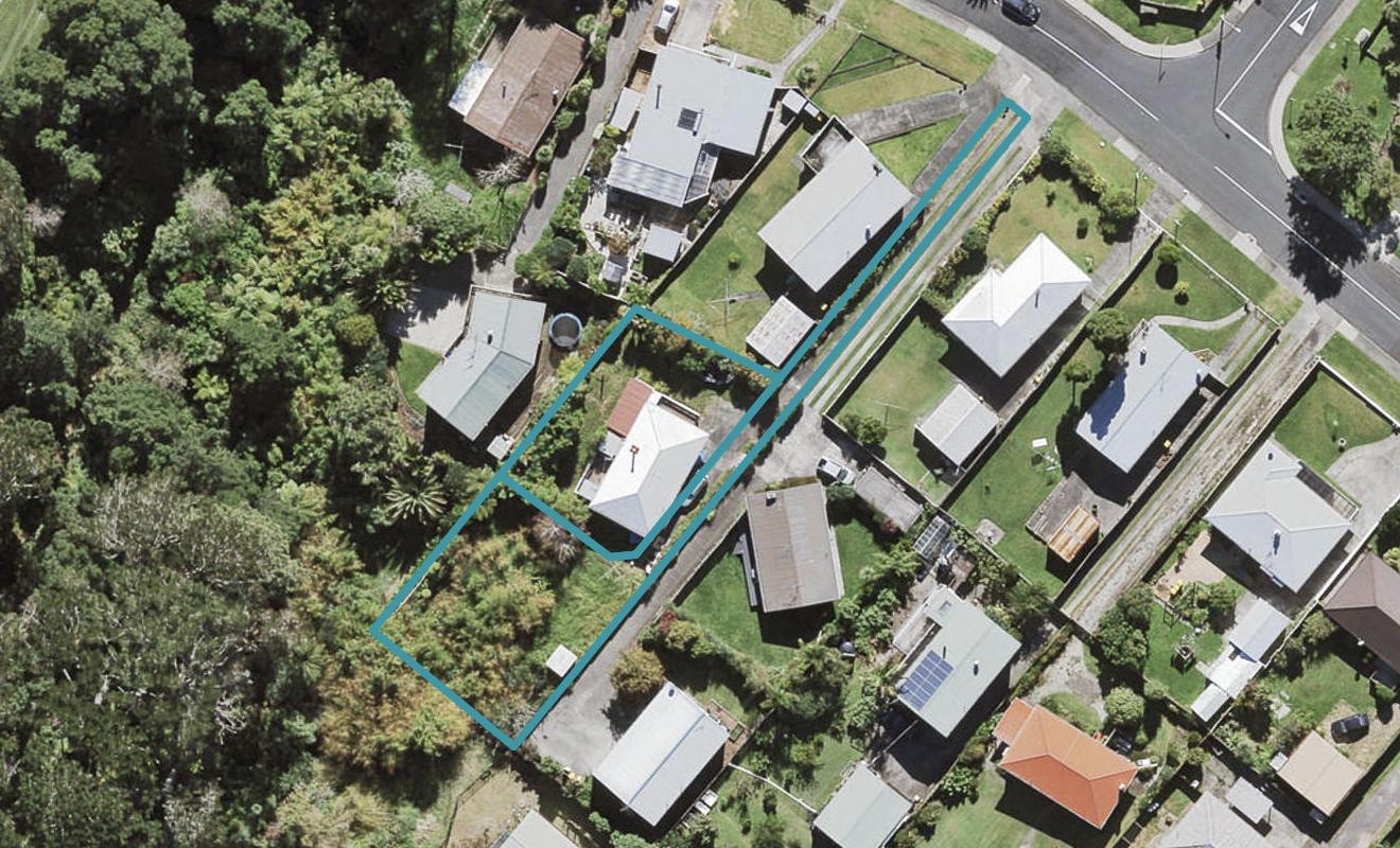 24A Glendene Avenue, Glendene, Auckland - Carousel 1