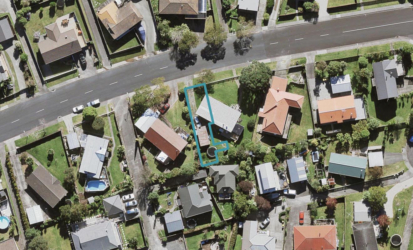 75A West Harbour Drive, West Harbour, Auckland - Carousel 1
