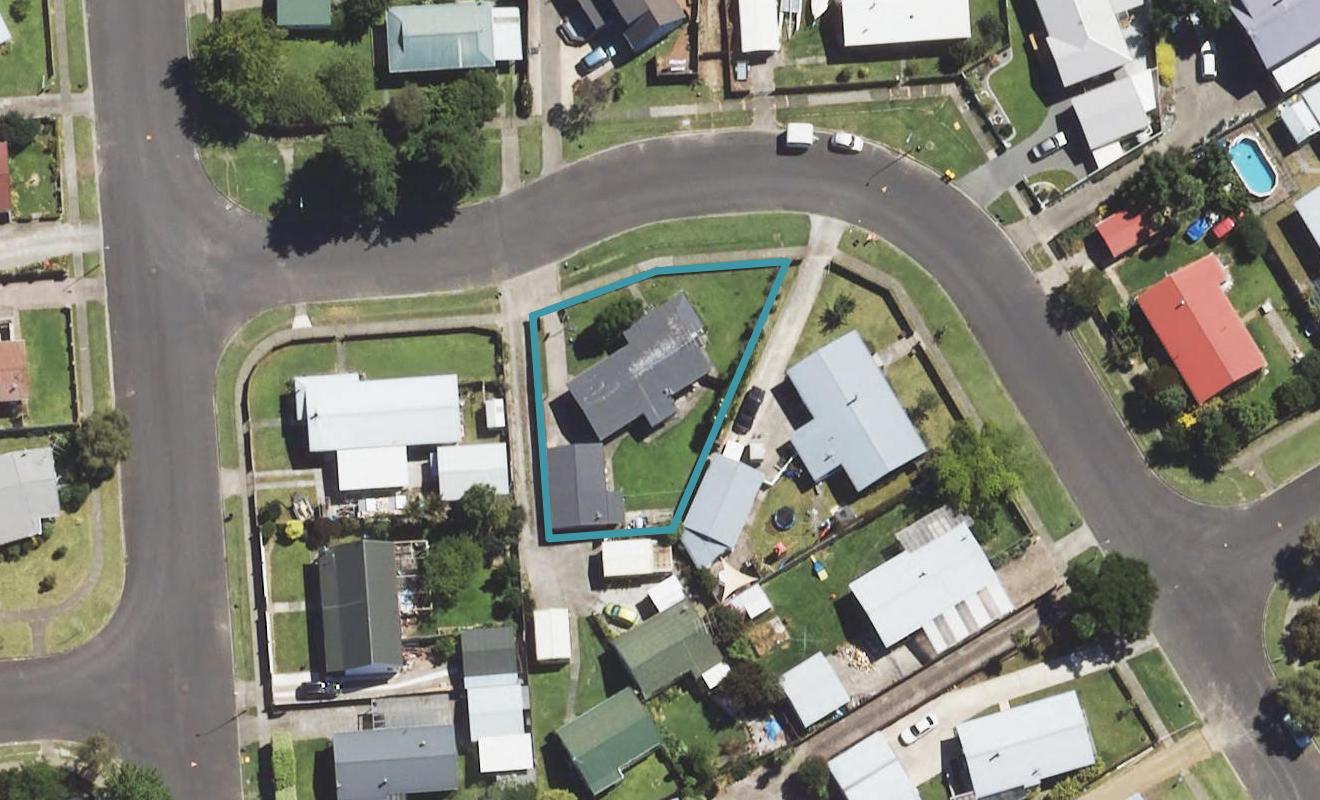 5 Loisel Street, Riverdale, Gisborne - Carousel 1
