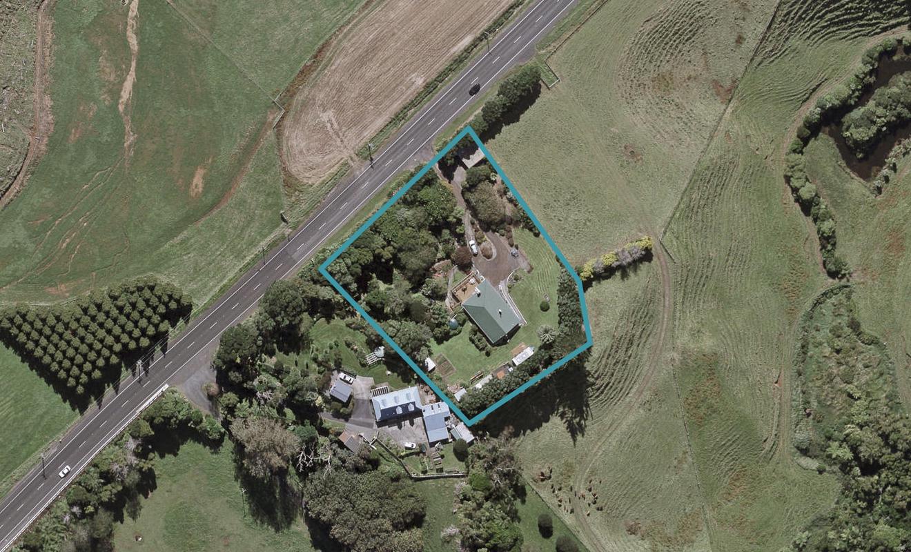 521 South Road, Omata, New Plymouth - Carousel 1