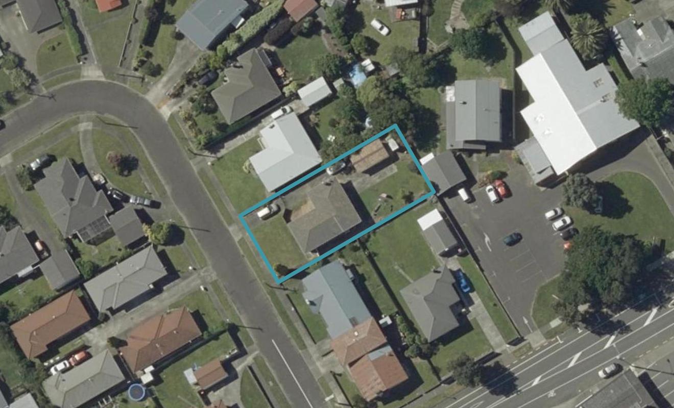 4 Nairn Crescent, Awapuni, Palmerston North - Carousel 1