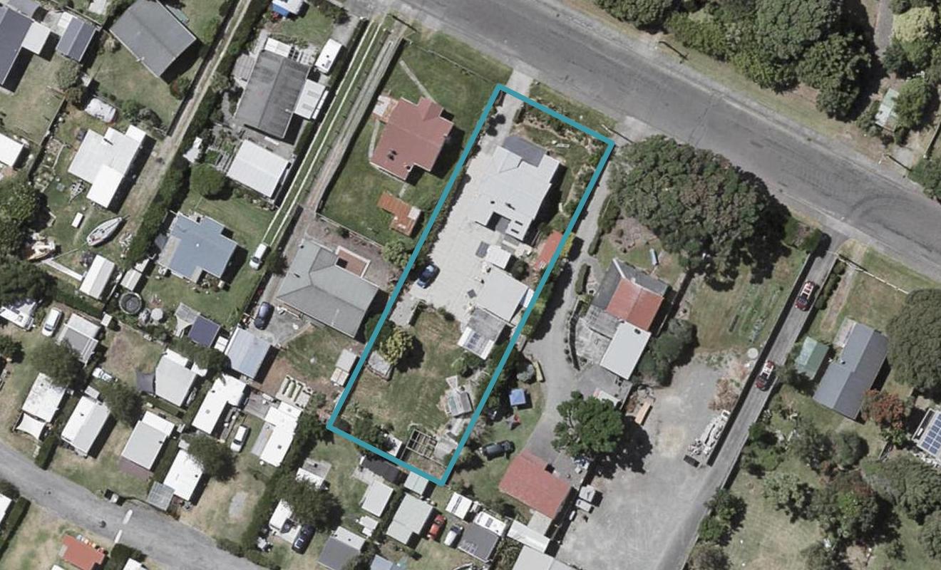 9 Manuka Street, Otaki Beach, Otaki - Carousel 1