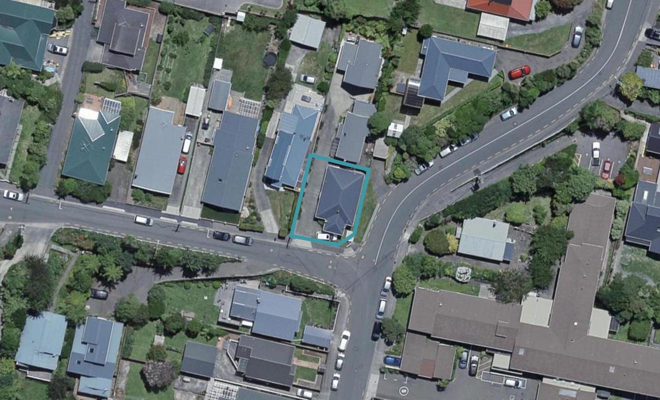 2 Woodland Road, Johnsonville, Wellington - Carousel 1