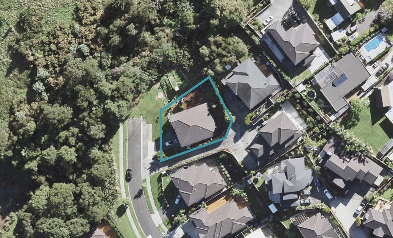 15 Baker Street, Fairview Heights, Auckland - Carousel 1