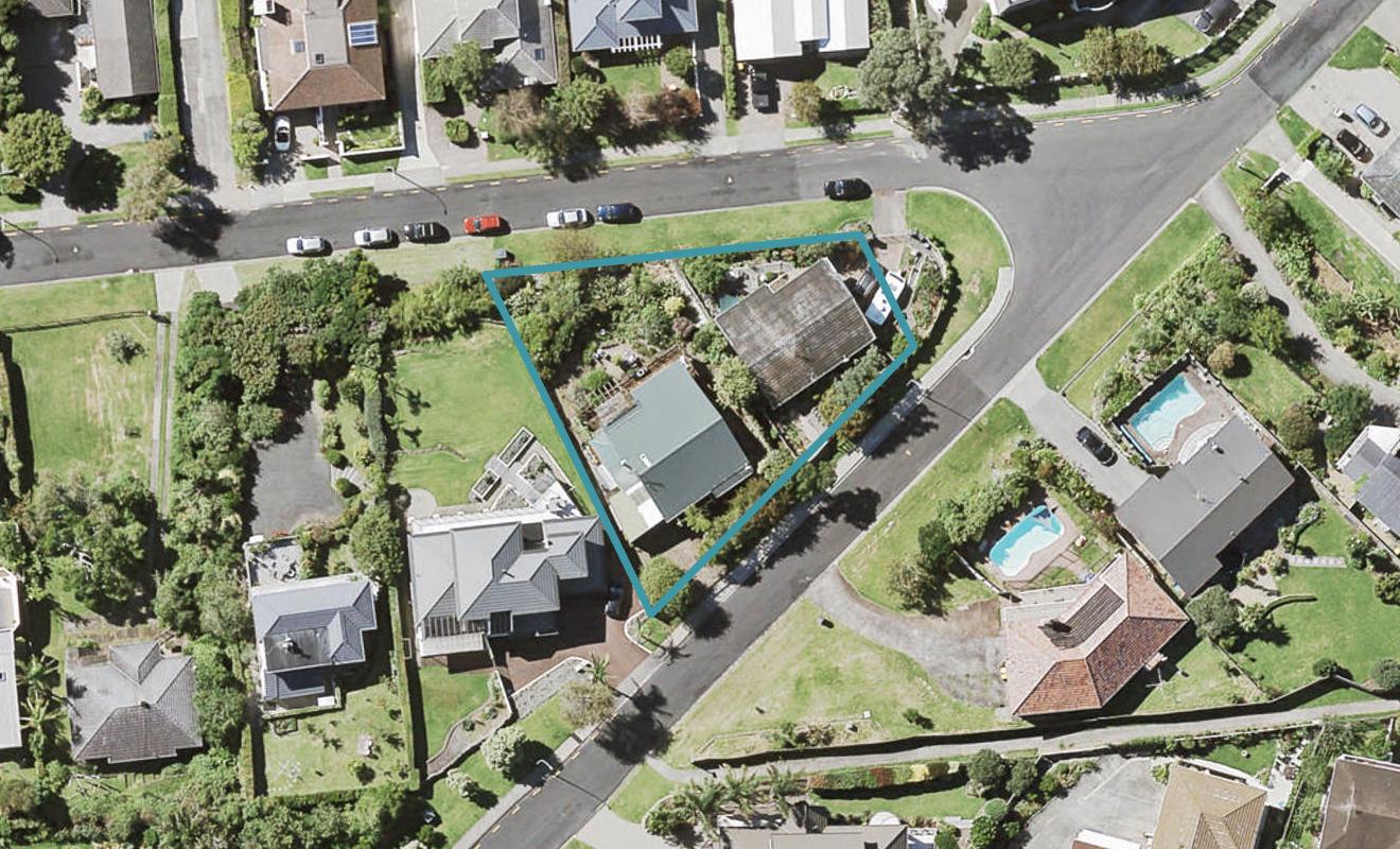 24 Coates Road, Cockle Bay, Auckland - Carousel 1