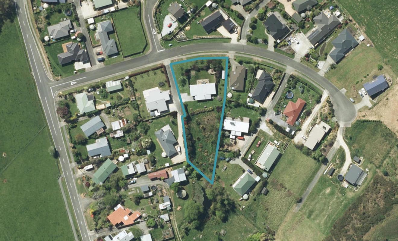 12 Arapeta Place, Takaka - Carousel 1