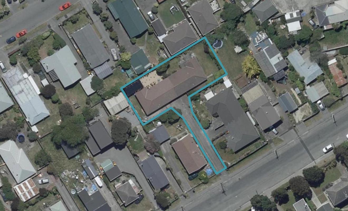 2/18 Pacific Road, North New Brighton, Christchurch - Carousel 1
