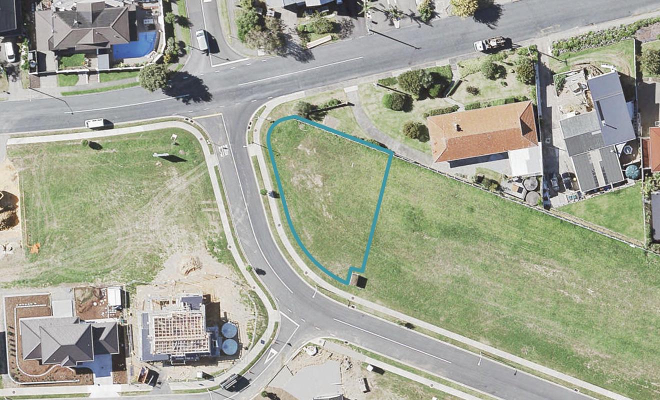 2 Herbert Pollard Drive, Maraetai, Auckland - Carousel 1