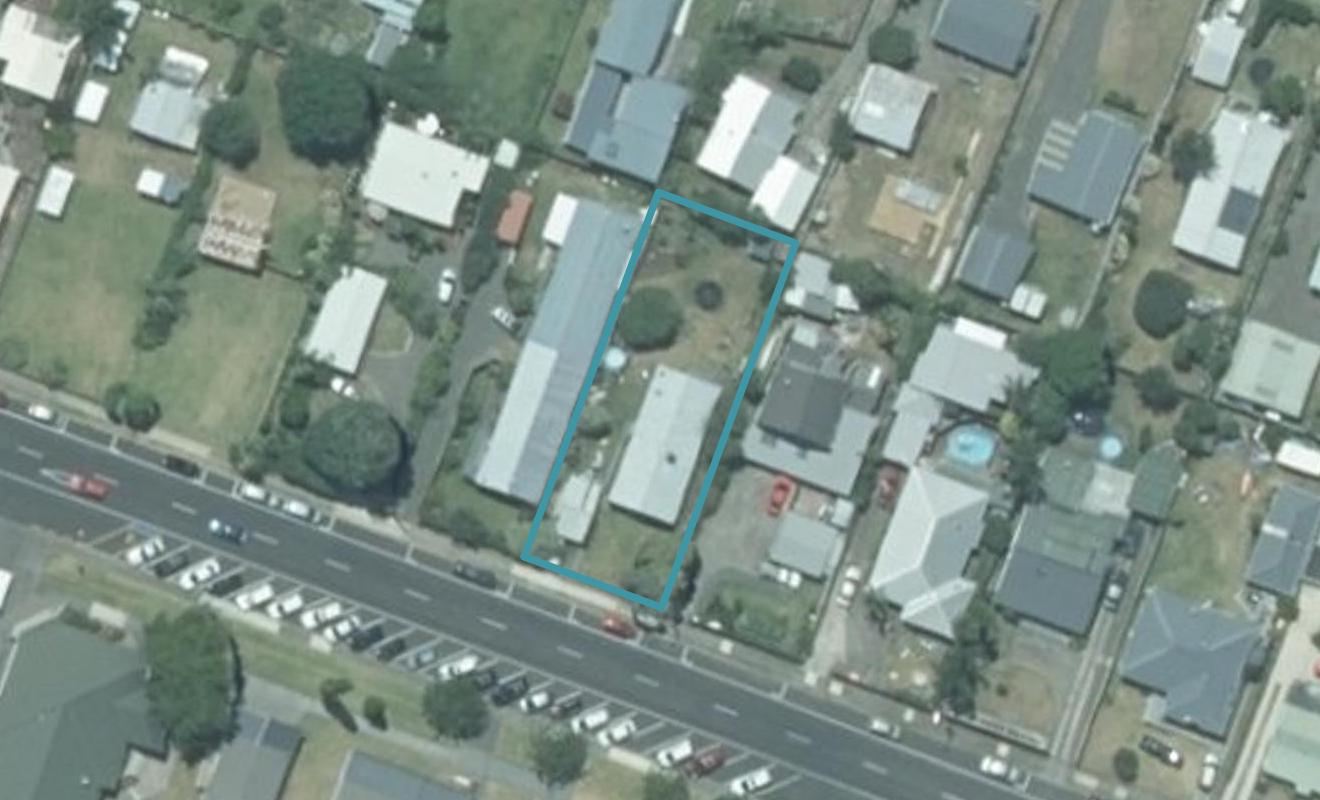 27 South Highway East, Whitianga - Carousel 1