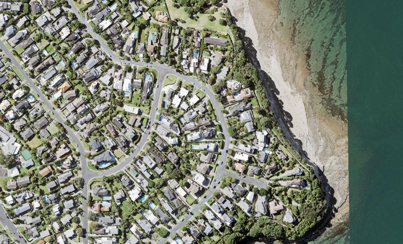 1/42 Churchill Road, Murrays Bay, Auckland - Carousel 1