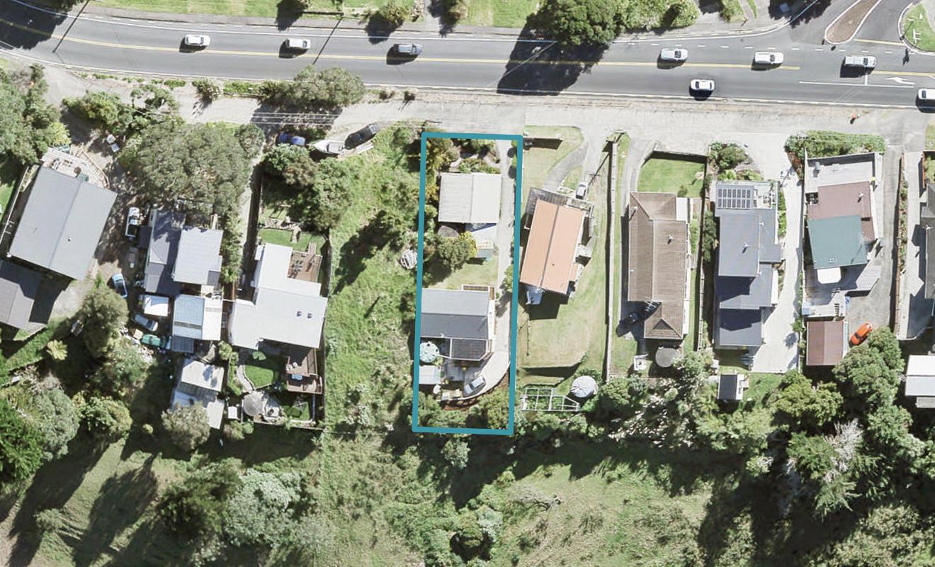 509B Whangaparaoa Road, Stanmore Bay, Whangaparaoa - Carousel 1