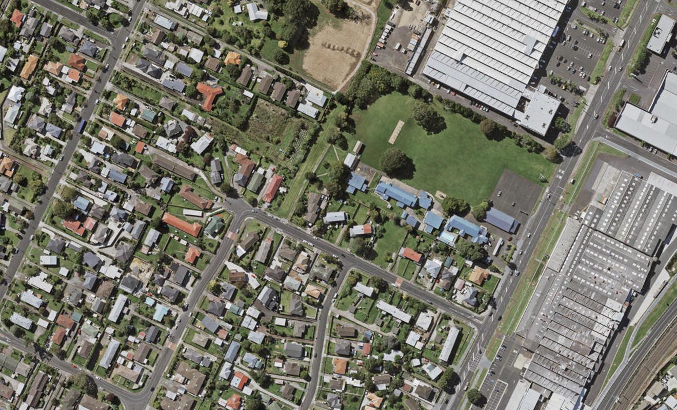 105/19 Malone Road, Mount Wellington, Auckland - Carousel 1