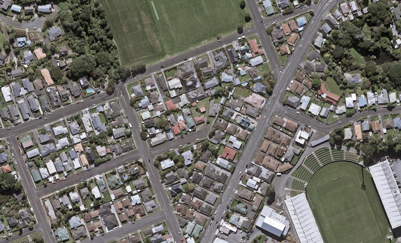 9 Seddon Street, Westown, New Plymouth - Carousel 1