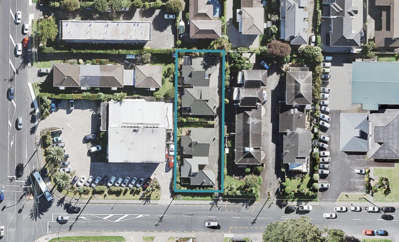4/53 Anzac Road, Browns Bay, Auckland - Carousel 1