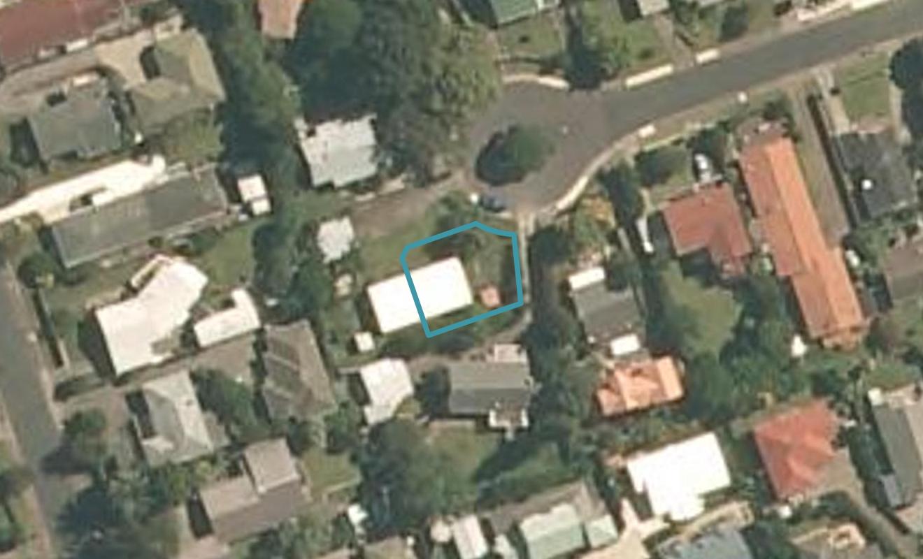 27 Lillian Place, Orewa, Orewa - Carousel 1