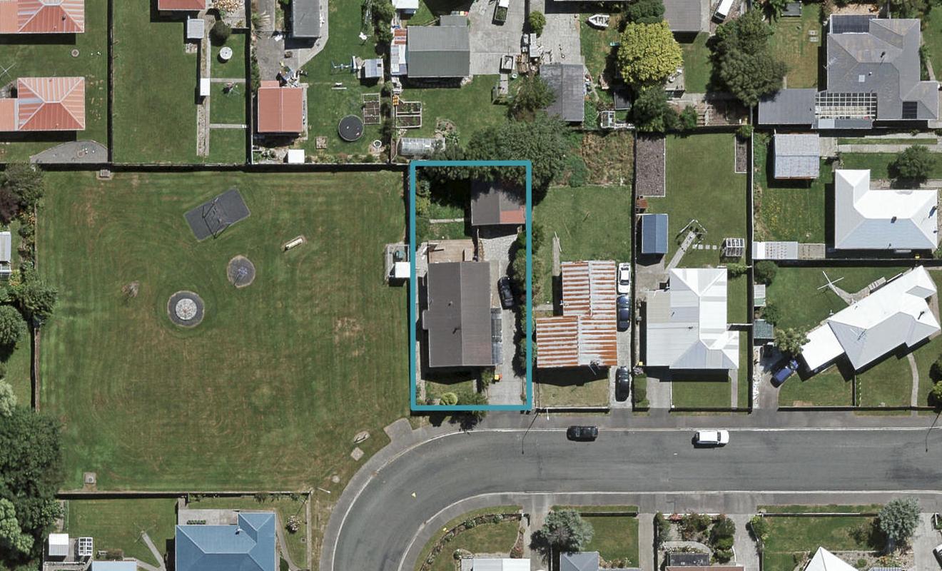 15 Kinmont Crescent, Newfield, Invercargill - Carousel 1