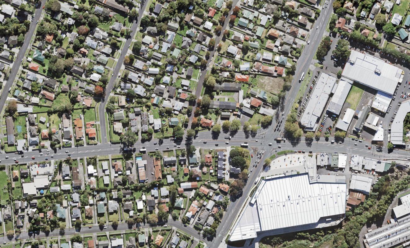 3135 Great North Road, New Lynn, Auckland - Carousel 1
