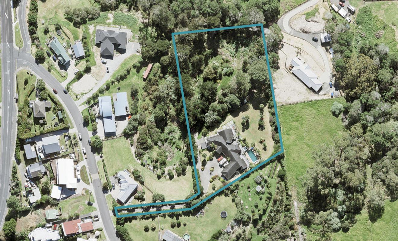 4A Roberts Road, Matakatia, Whangaparaoa - Carousel 1