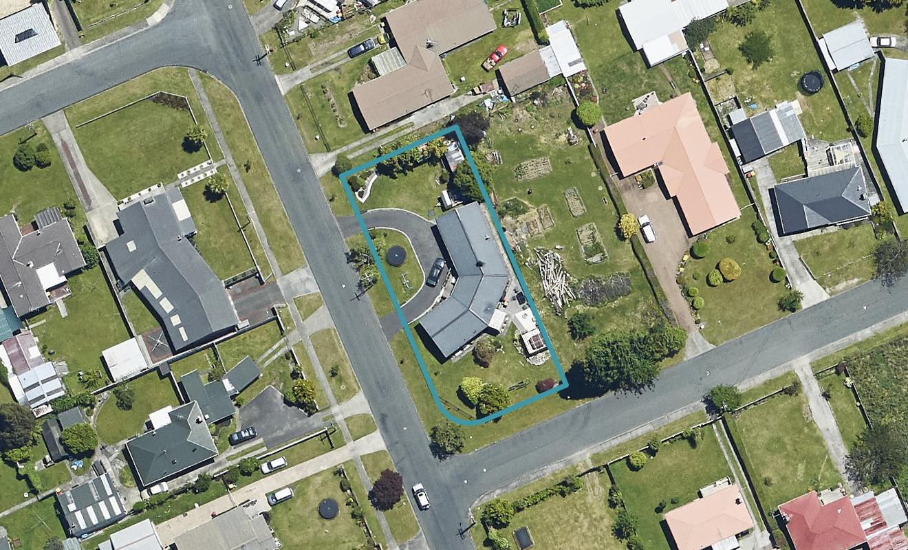 2 Ngahu Street, Fairy Springs, Rotorua - Carousel 1