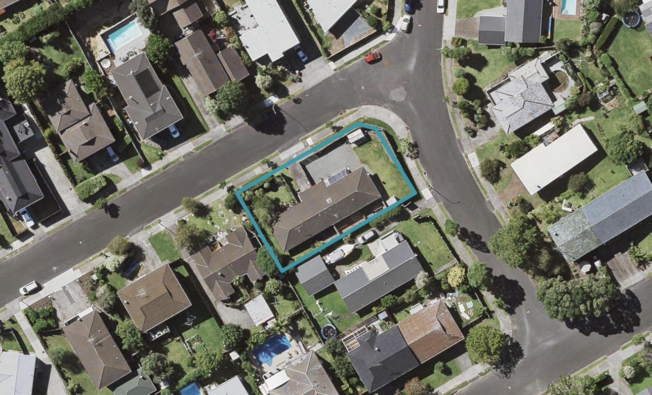 15 Steele Street, Meadowbank, Auckland - Carousel 1