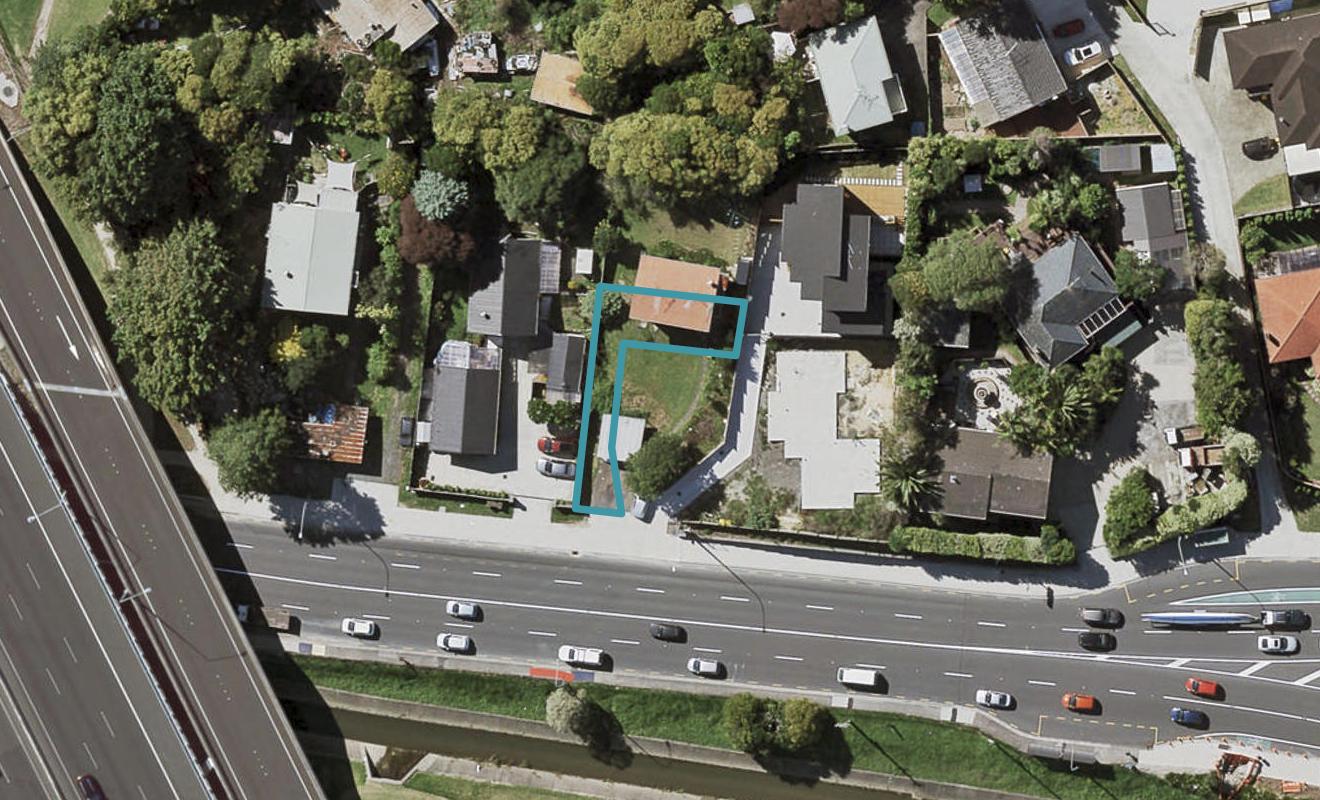 33C Wairau Road, Forrest Hill, Auckland - Carousel 1