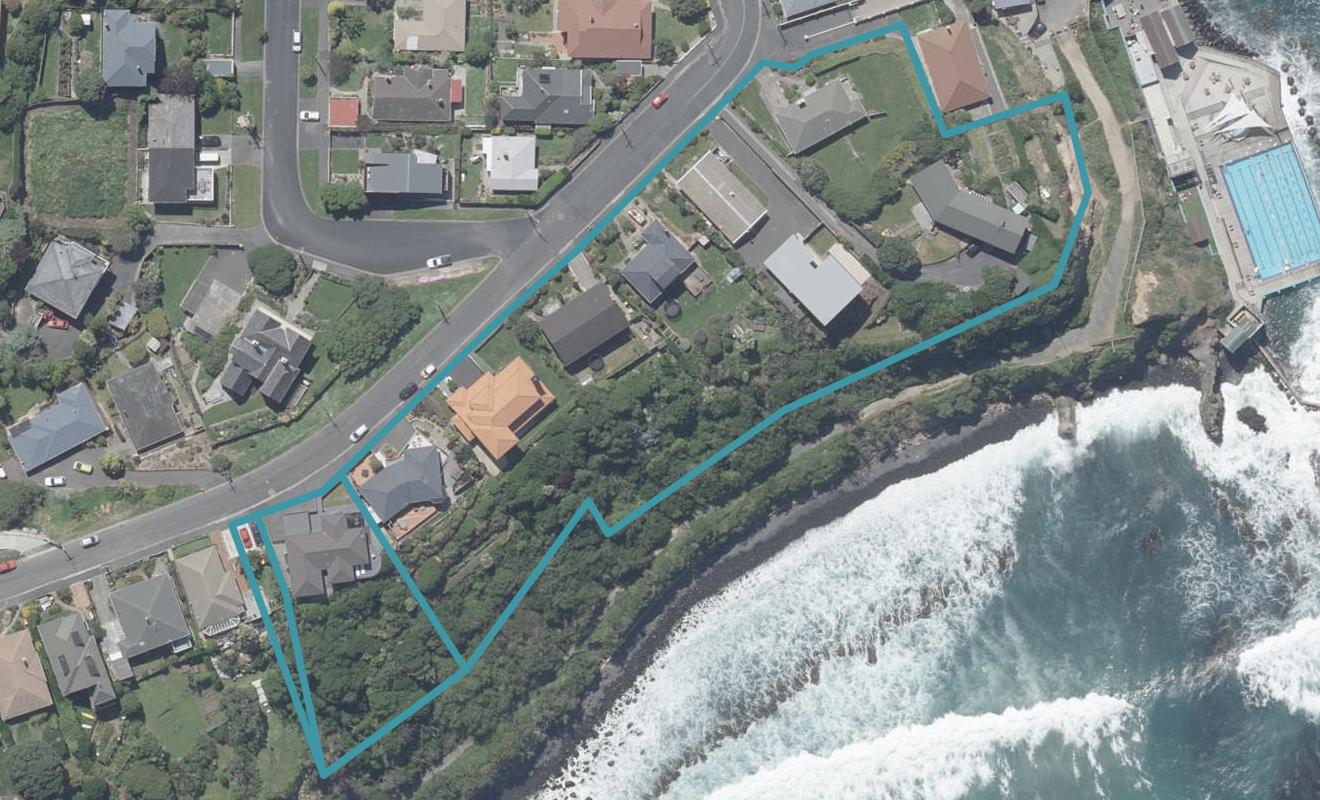 51 Cliffs Road, Saint Clair, Dunedin - Carousel 1