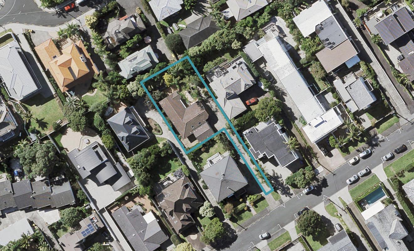 22A Sanders Avenue, Takapuna, Auckland - Carousel 1