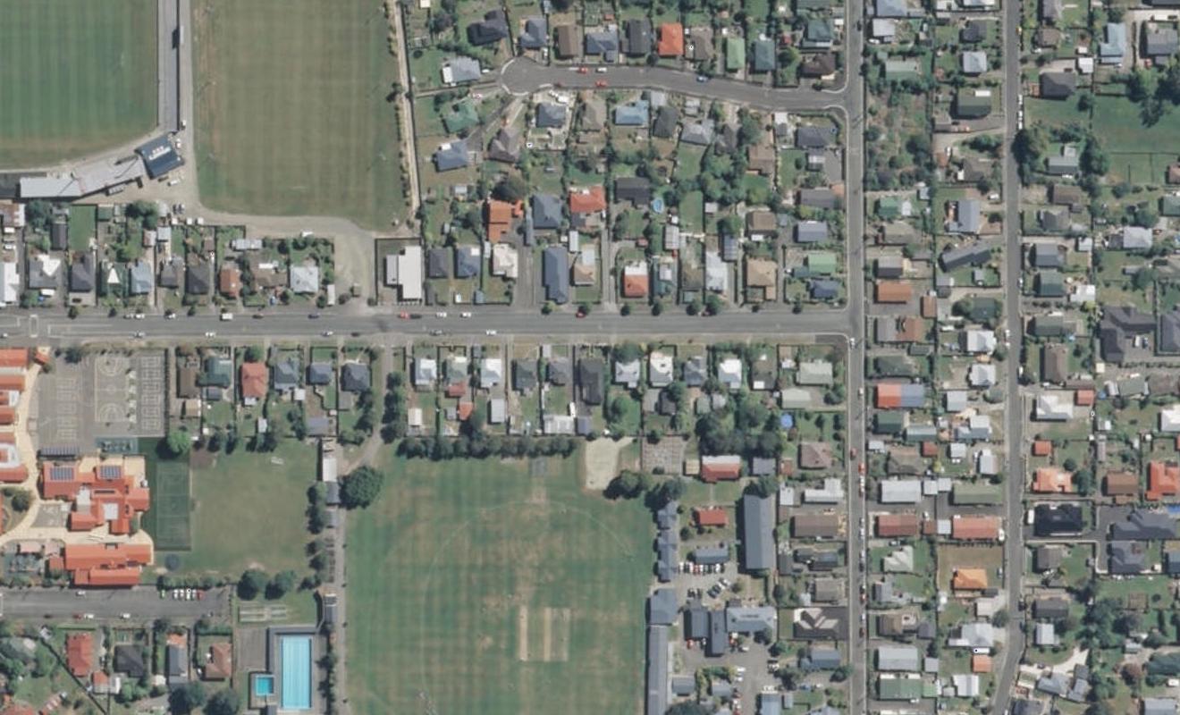 16 Raymond Street, West End, Timaru - Carousel 1