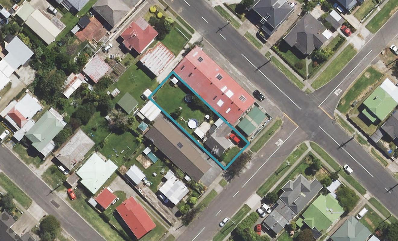 17 Cobden Street, Gisborne - Carousel 1