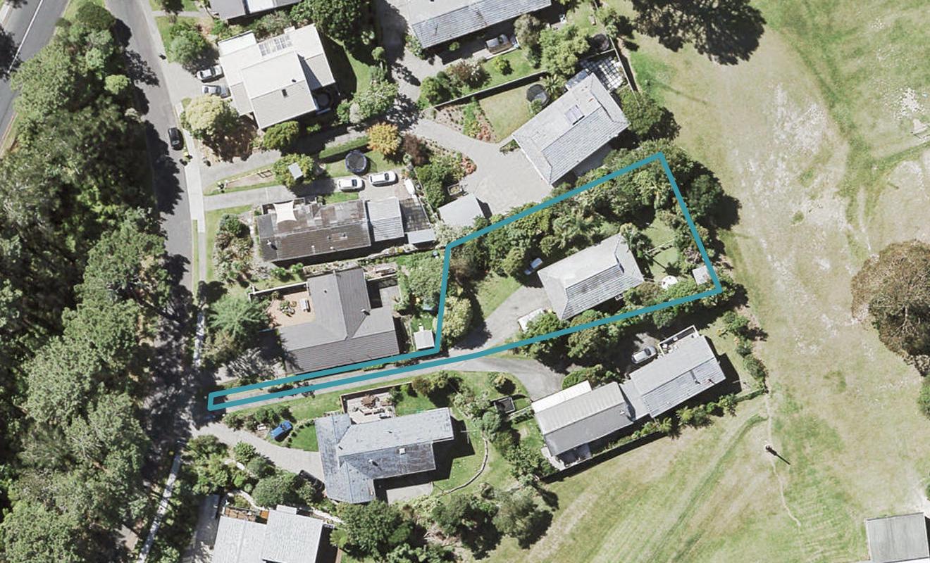 28 Saddleback Rise, Murrays Bay, Auckland - Carousel 1