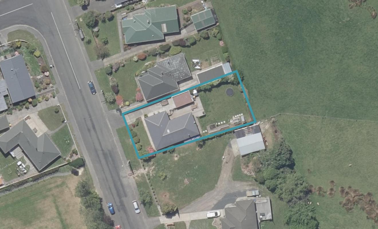 87 North Taieri Road, Abbotsford, Dunedin - Carousel 1