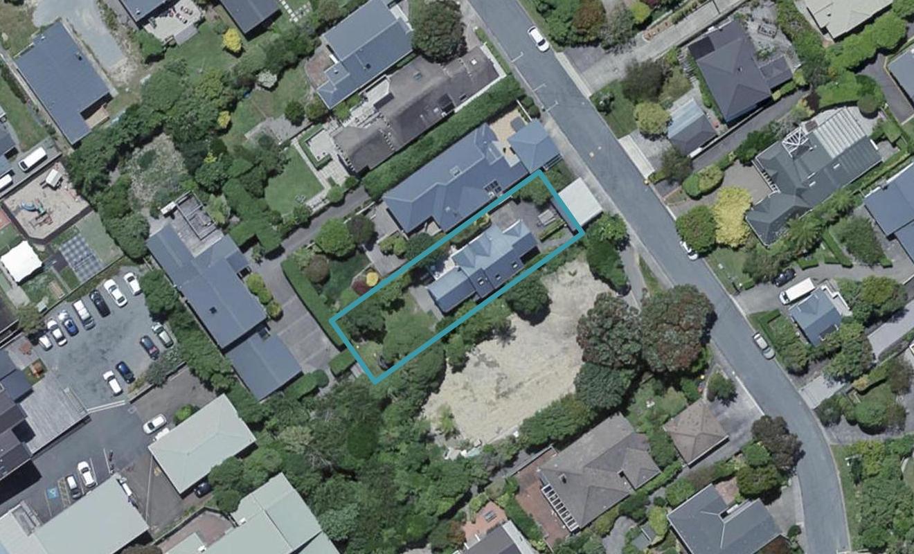 12 Lochiel Road, Khandallah, Wellington - Carousel 1
