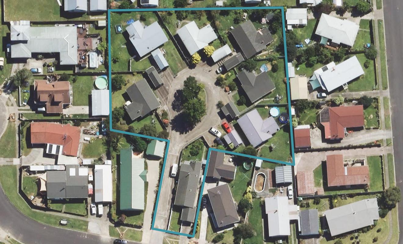1 Kate Wyllie Place, Riverdale, Gisborne - Carousel 1