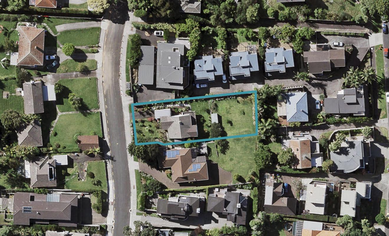 67A Kurahaupo Street, Orakei, Auckland - Carousel 1