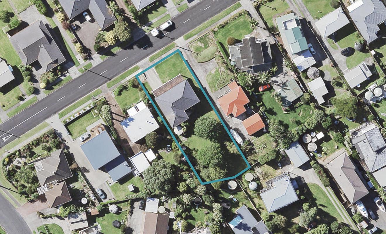 7 Craig Road, Maraetai, Auckland - Carousel 1