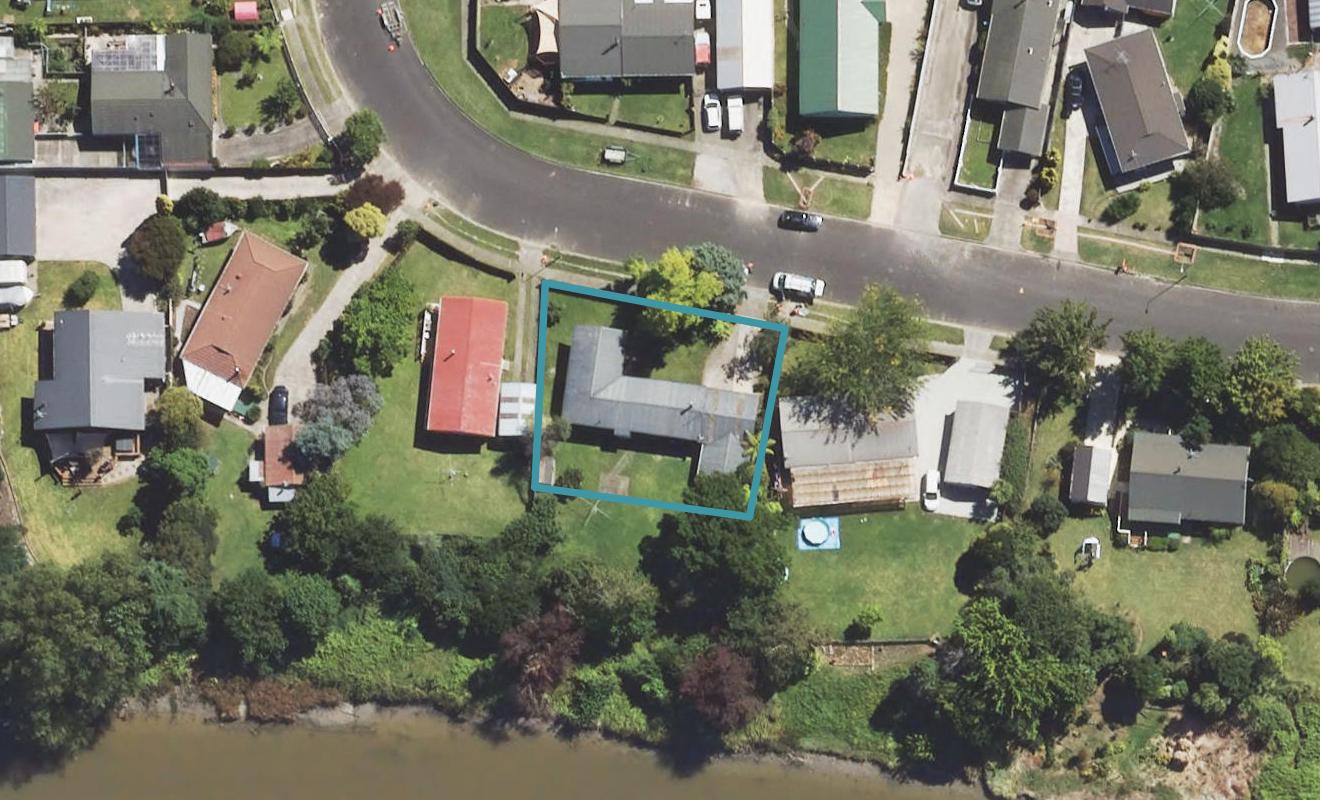 10 Elsdon Best Street, Riverdale, Gisborne - Carousel 1