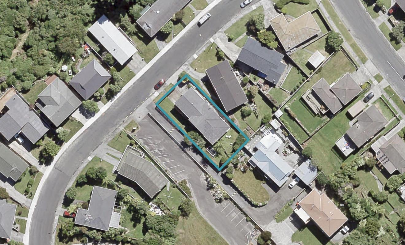 4 Timaru Grove, Kelson, Lower Hutt - Carousel 1