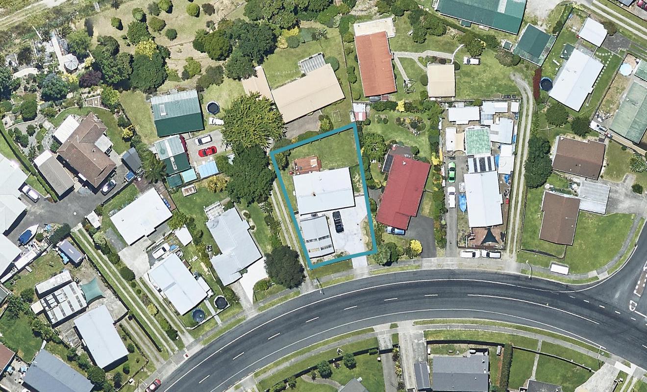 180 Windermere Drive, Poike, Tauranga - Carousel 1